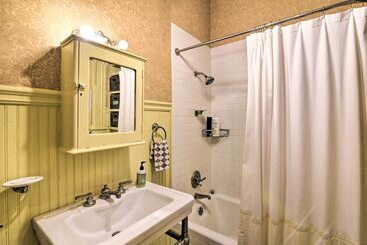 Historic Galveston Home, 1 Mile To Pleasure Pier!