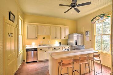 Historic Galveston Home, 1 Mile To Pleasure Pier!
