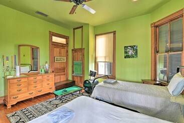 Historic Galveston Home, 1 Mile To Pleasure Pier!