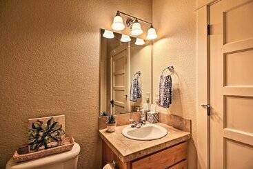 Redmond House W/ Community Amenities Access