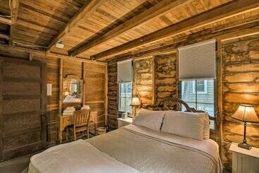 Rustic Lake House On Lake Champlain S Barney Point