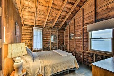 Rustic Lake House On Lake Champlain S Barney Point