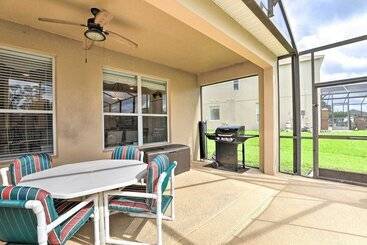 Spacious Kissimmee Family Home W/ Game Room & Pool