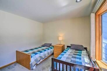 Wilmington Home W/ Game Room & Scenic Deck!
