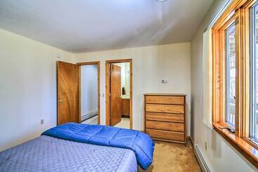 Wilmington Home W/ Game Room & Scenic Deck!