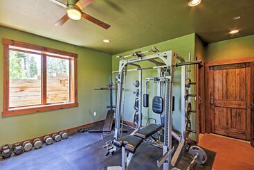 Tabernash Retreat W/ Hot Tub & Stunning Mtn Views!
