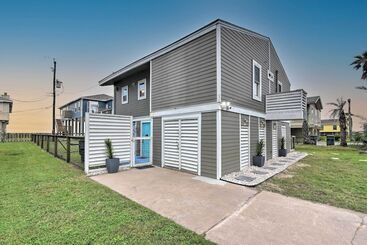 Updated Beach House W/ Private Beach + Hot Tub!
