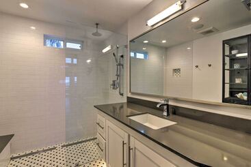 Updated Beach House W/ Private Beach + Hot Tub!