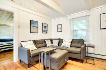 Updated Hyannis Home < 2 Mi To Beach & Golf!