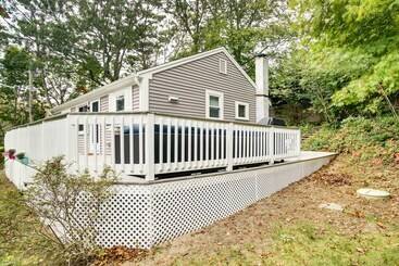 Updated Hyannis Home < 2 Mi To Beach & Golf!