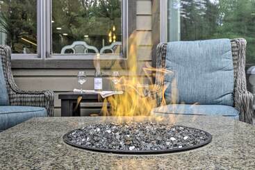 Upscale Home W/ Hot Tub: 3 Mi To Breck Ski Resort!