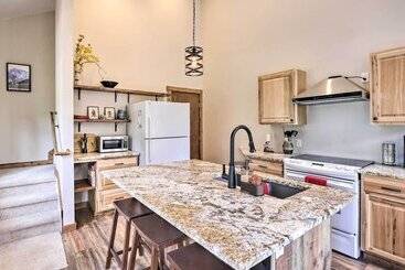 5 Mi To Ski Resort: Mtn View Breck Home W/ Hot Tub