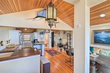 Waterfront Retreat W/ Deck ~ 7 Mi To Boston!