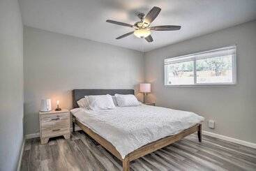 コテージ Yucca Valley Oasis W/ Hot Tub, Near Joshua Tree!