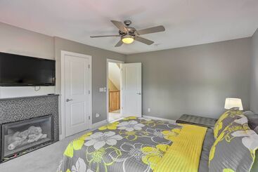 Central Cleveland Gem W/ Direct Skyline View!