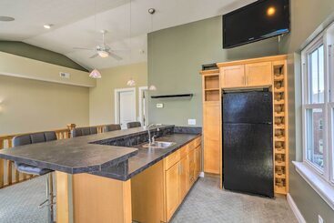 Central Cleveland Gem W/ Direct Skyline View!