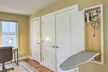 Central Cleveland Gem W/ Direct Skyline View!
