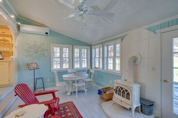 Cozy  Fiddler S Rest:  Cabin: 11 Miles To Skiing!