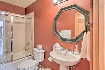 House W/ Hot Tub & Ac   Shuttle To Skiing!