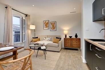 Les Appartements De Collioure