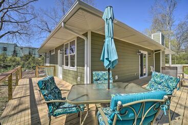 Modern Retreat W/ Deck: Walk To White River!