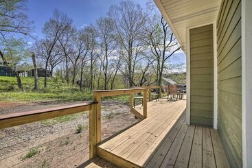 Modern Retreat W/ Deck: Walk To White River!