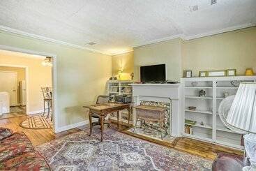 Montgomery Home W/ Porch In Prime Location!