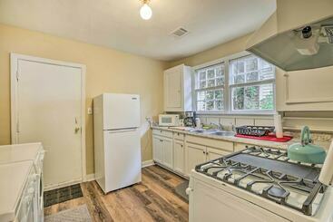 Montgomery Home W/ Porch In Prime Location!