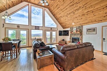 קוטג'' Murphy Cabin W/ Fire Pit & Stunning Mtn Views
