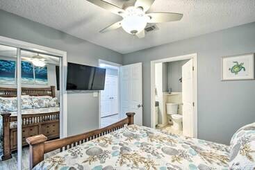 별장 Pensacola Home   2 Blocks From Boat Launch!