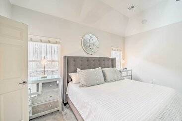 Pet Friendly Tulsa Escape W/ Private Hot Tub!