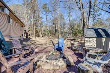 Poconos Home W/ Game Room: Walk To Lake Harmony!