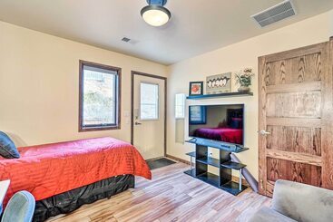 Upscale Laramie Home W/ Hot Tub & Patio!