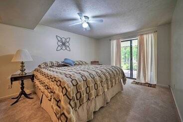 קוטג'' Waterfront Lake Barkley Home W/ Deck & Fire Pit!