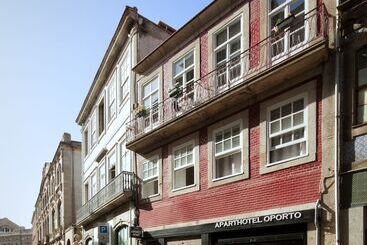 Aparthotel Oporto Entreparedes
