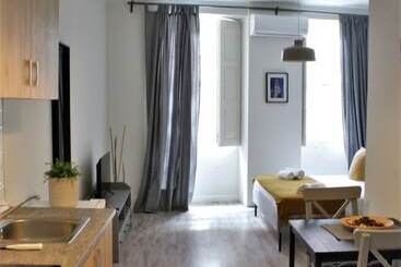 Aparthotel Oporto Entreparedes