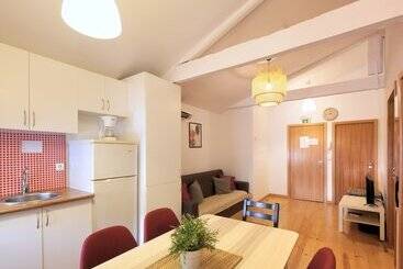 Aparthotel Oporto Entreparedes