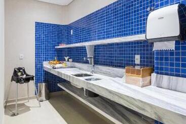 Celebration Resort Olimpia By Hot Beach