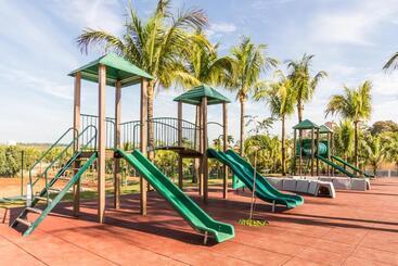 Celebration Resort Olimpia By Hot Beach