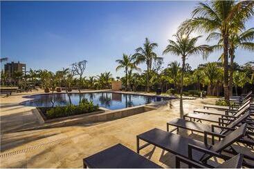 Celebration Resort Olimpia By Hot Beach