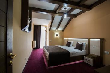 Elegant Hotel & Resort
