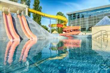 هتل Aquacity Riverside