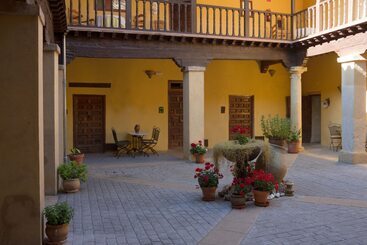 Casa Palacio Conde De Garcinarro - Huete