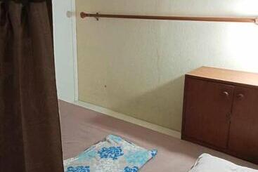 هتل کپسول Smile Capsule Hostel