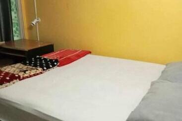 هتل کپسول Smile Capsule Hostel