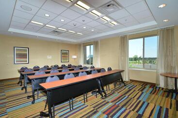 هتل Fairfield Inn & Suites By Marriott Eau Claire/chippewa Falls