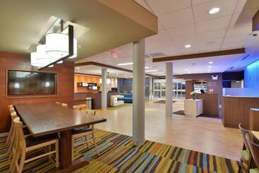 هتل Fairfield Inn & Suites By Marriott Eau Claire/chippewa Falls