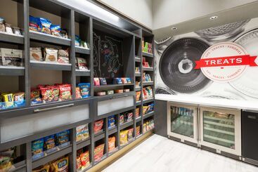 هتل Hampton Inn & Suites Tampa Airport Avion Park Westshore
