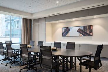 هتل Hampton Inn Chicago West Loop Fulton Market Area