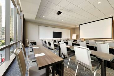 هتل Hampton Inn Chicago West Loop Fulton Market Area